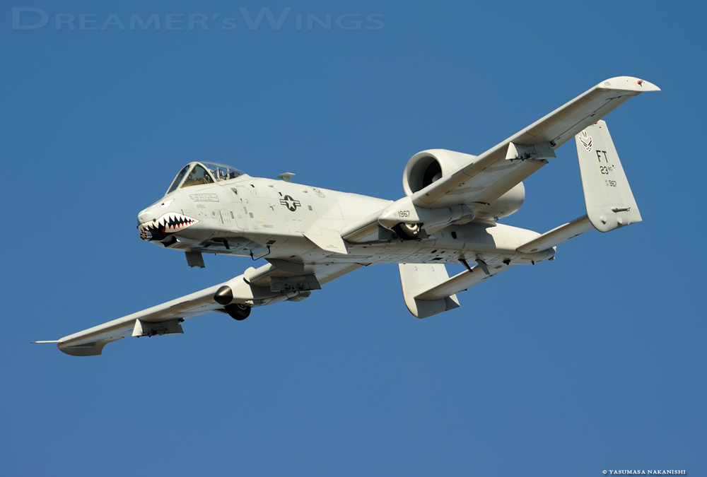 Fairchild Republic A-10 Thunderbolt II Fairchild Republic A-10 Thunderbolt II