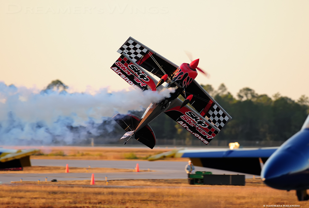 Skip Stewart Airshows - Pitts S-2B Special Skip Stewart Airshows - Pitts S-2B Special