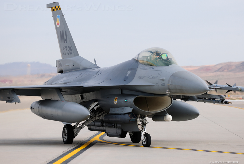 Lockheed Martin F-16C Fighting Falcon Lockheed Martin F-16C Fighting Falcon