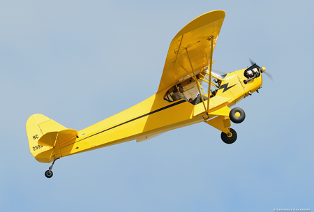 Piper J-3 Cub