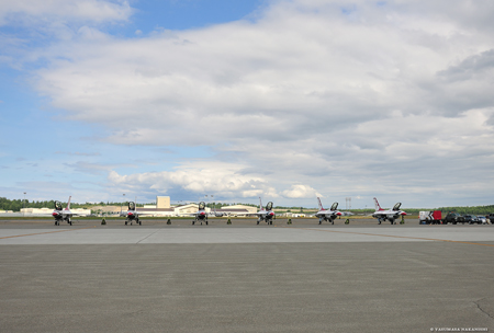Thunderbirds - Lockheed Martin F-16C Fighting Falcon