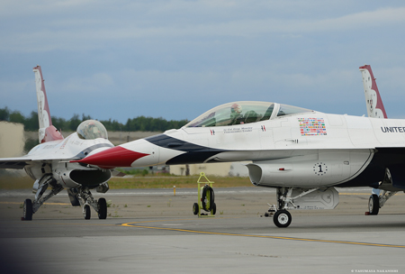 Thunderbirds - Lockheed Martin F-16C Fighting Falcon