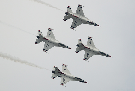Thunderbirds - Lockheed Martin F-16C Fighting Falcon