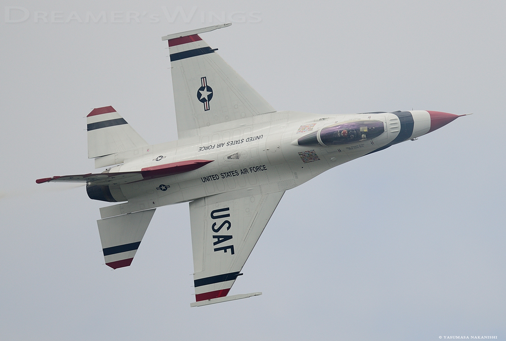 Thunderbirds - Lockheed Martin F-16C Fighting Falcon Thunderbirds - Lockheed Martin F-16C Fighting Falcon