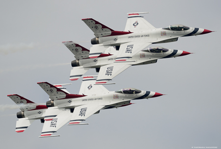 Thunderbirds - Lockheed Martin F-16C Fighting Falcon