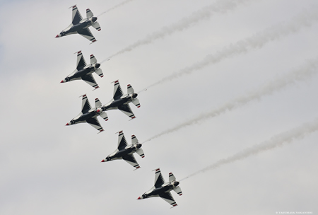 Thunderbirds - Lockheed Martin F-16C Fighting Falcon