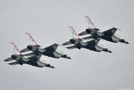 Thunderbirds - Lockheed Martin F-16C Fighting Falcon