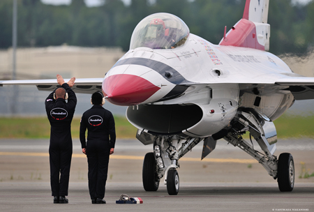 Thunderbirds - Lockheed Martin F-16C Fighting Falcon