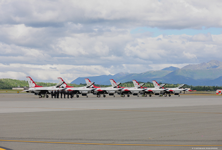 Thunderbirds - Lockheed Martin F-16C Fighting Falcon
