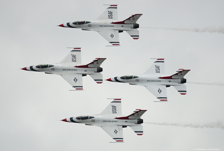 Thunderbirds - Lockheed Martin F-16C Fighting Falcon