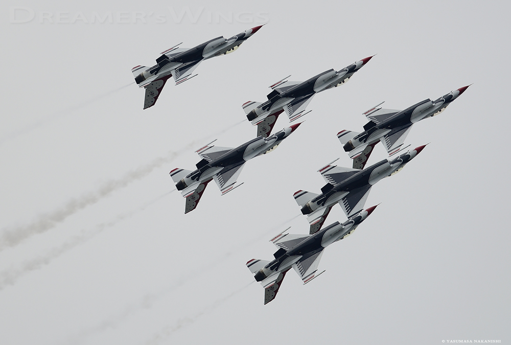 Thunderbirds - Lockheed Martin F-16C Fighting Falcon Thunderbirds - Lockheed Martin F-16C Fighting Falcon