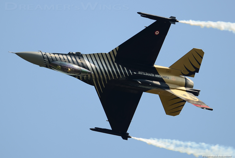 Lockheed Martin F-16C Fighting Falcon Lockheed Martin F-16C Fighting Falcon