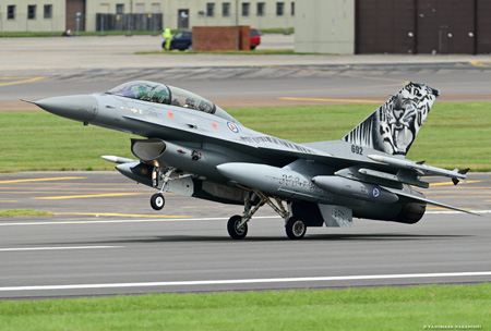 Lockheed Martin F-16B MLU Fighting Falcon