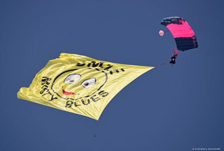 Misty Blues - All Woman Skydiving Team
