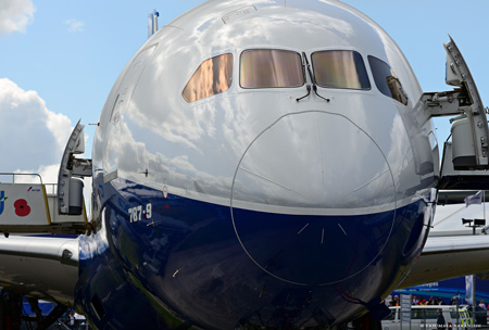 Boeing 787-9 Dreamliner