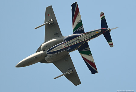 Alenia Aermacchi M-346 Master, M-345 HET