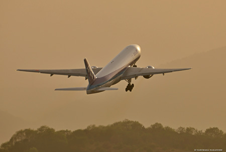 Boeing 777-200